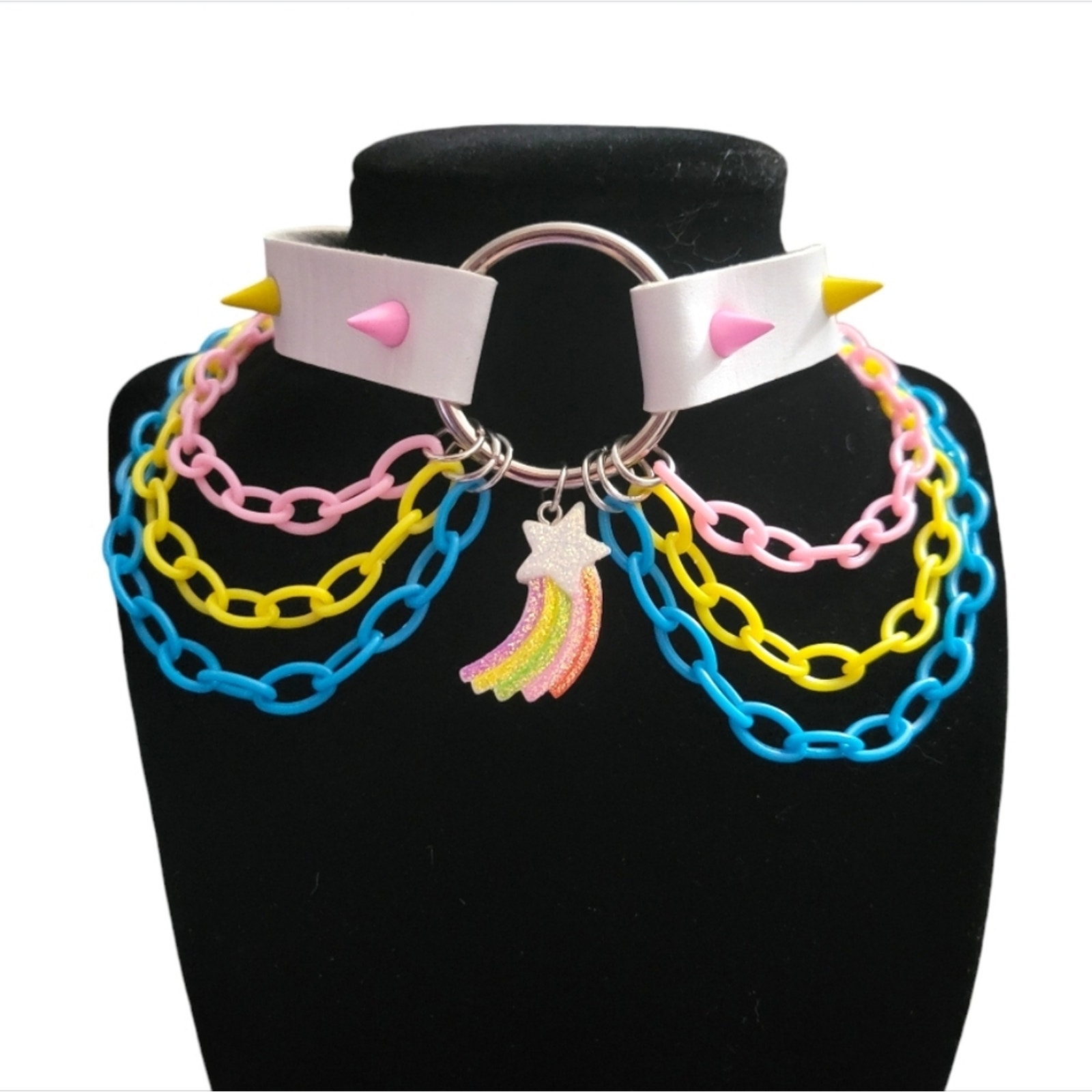 Kawaii Spiked Rainbow Collar Necklace, White Synthetic Leather, Pastel Chains